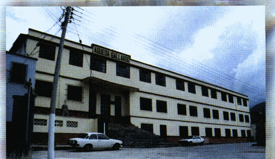 Fachada del Colegio